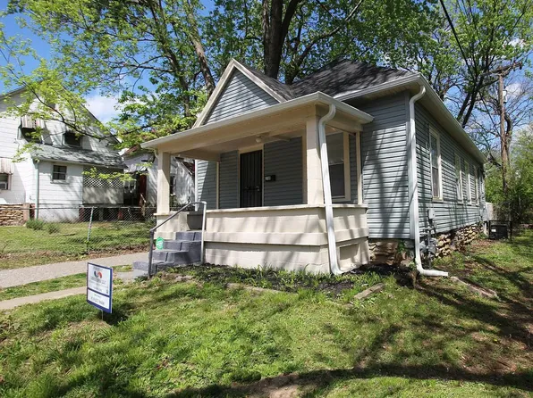 2106 E 34th St, Kansas City, MO 64109