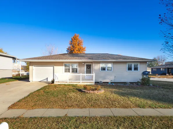 509 Meadow Ln, Norfolk, NE 68701