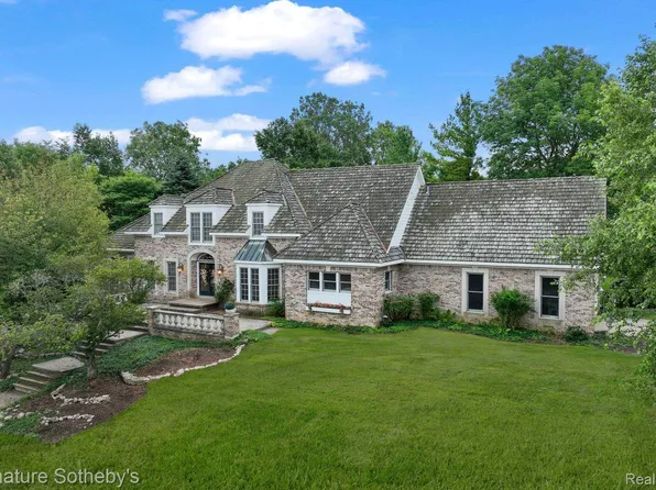 2920 Casey Rd, Metamora, MI 48455