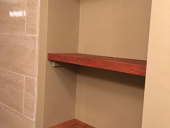 2nd image of 841 Rose Cir SW