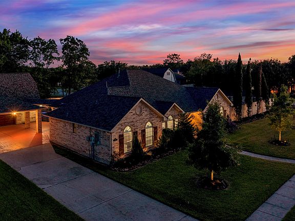 4th image of 2201 Meadows Blvd