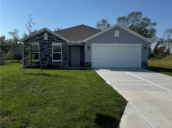 37633 W 209th St, Edgerton, KS 66021