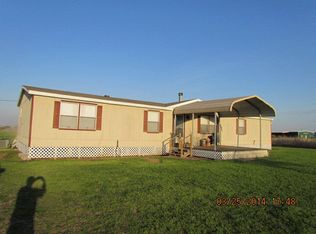 4271 Fm 1822, Edna, TX 77957