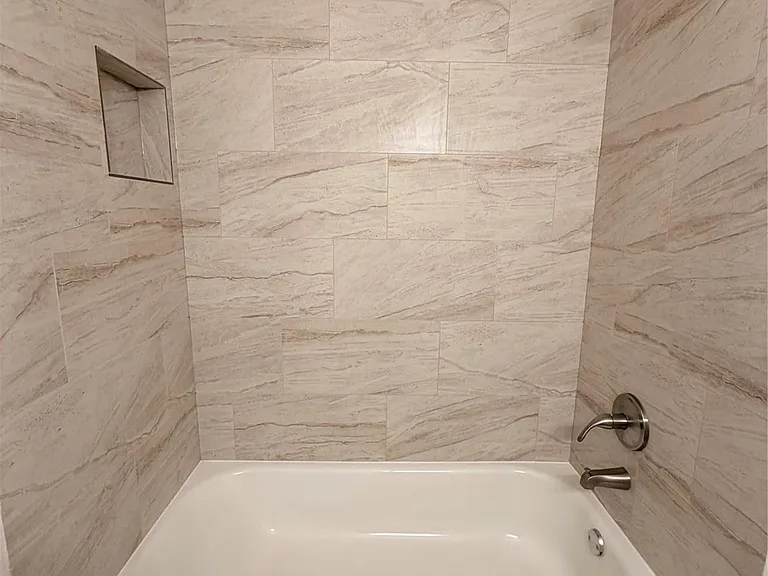 5011 Brisbane Dr — Photo 20