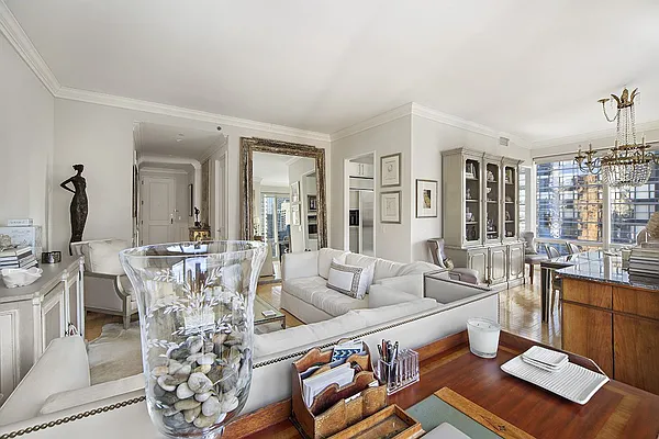 Sold by Compass | media 13