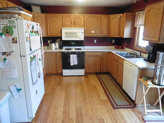 3rd image of 404 N 15th St