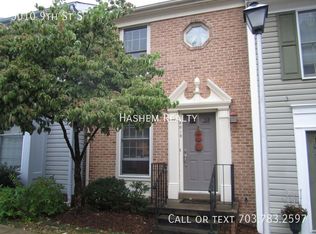 5010 9th St S, Arlington, VA 22204