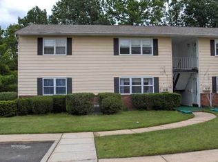 8A Indiana Ct, Matawan, NJ 07747