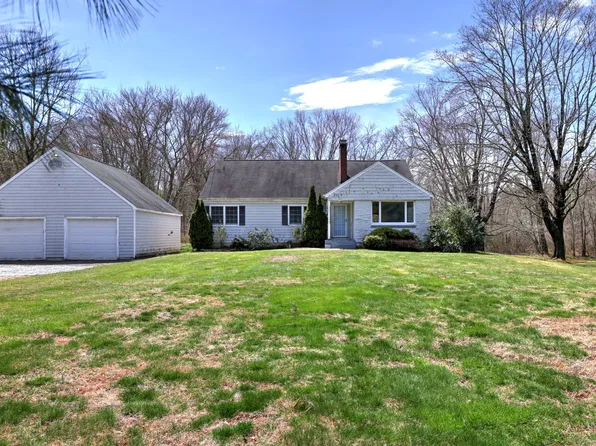 34 Rimmon Road, Woodbridge, CT 06525