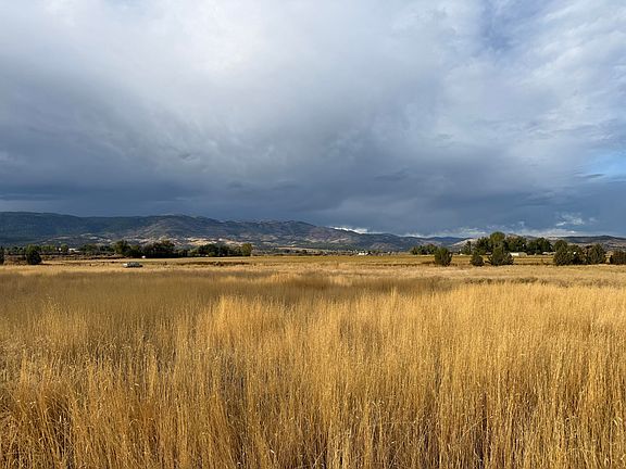4th image of Cramer Ranch Rd