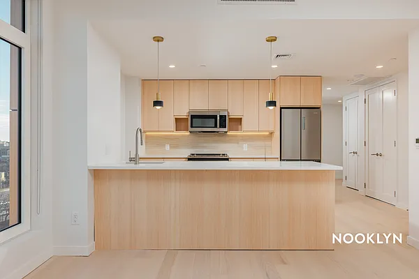 Rented by Nooklyn NYC LLC | media 32