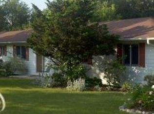 12022 Jeffers Ln, Fenton, MI 48430