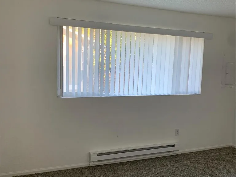 9117 Meridian Pl NE — Photo 12
