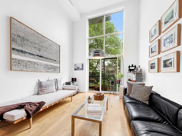 84 Eagle St APT 2C, Brooklyn, NY 11222
