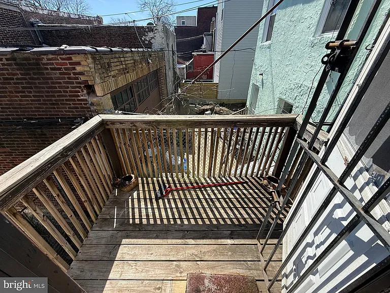 5052 Wayne Ave — Photo 15
