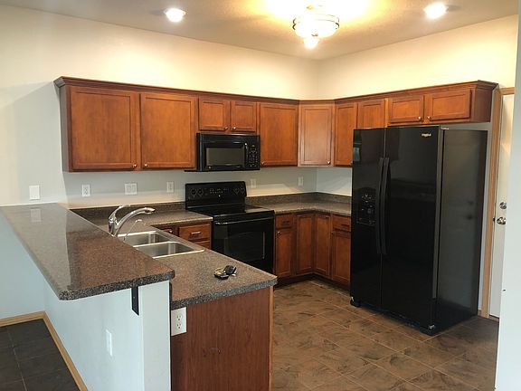 3rd image of 1530 Vandello Cir