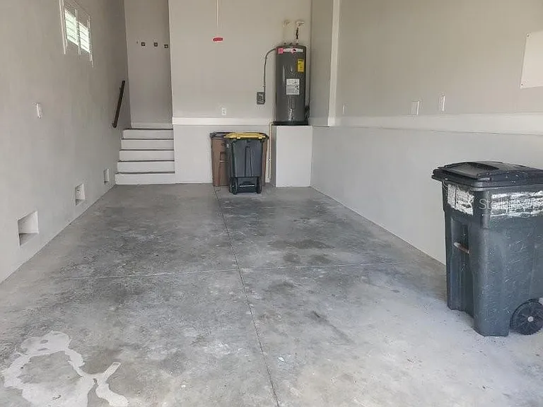 431 W McKenzie St — Photo 22