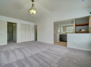 2437 Dillingham Rd, Virginia Beach, VA 23456