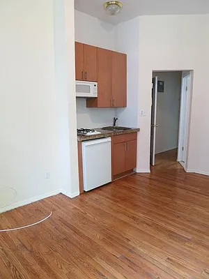 Rented by Lara Group | media 43