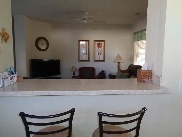 6 Coburn Ln — Photo 6