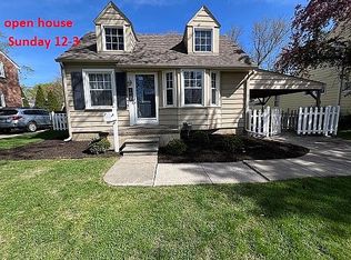 1642 Columbia Rd, Berkley, MI 48072