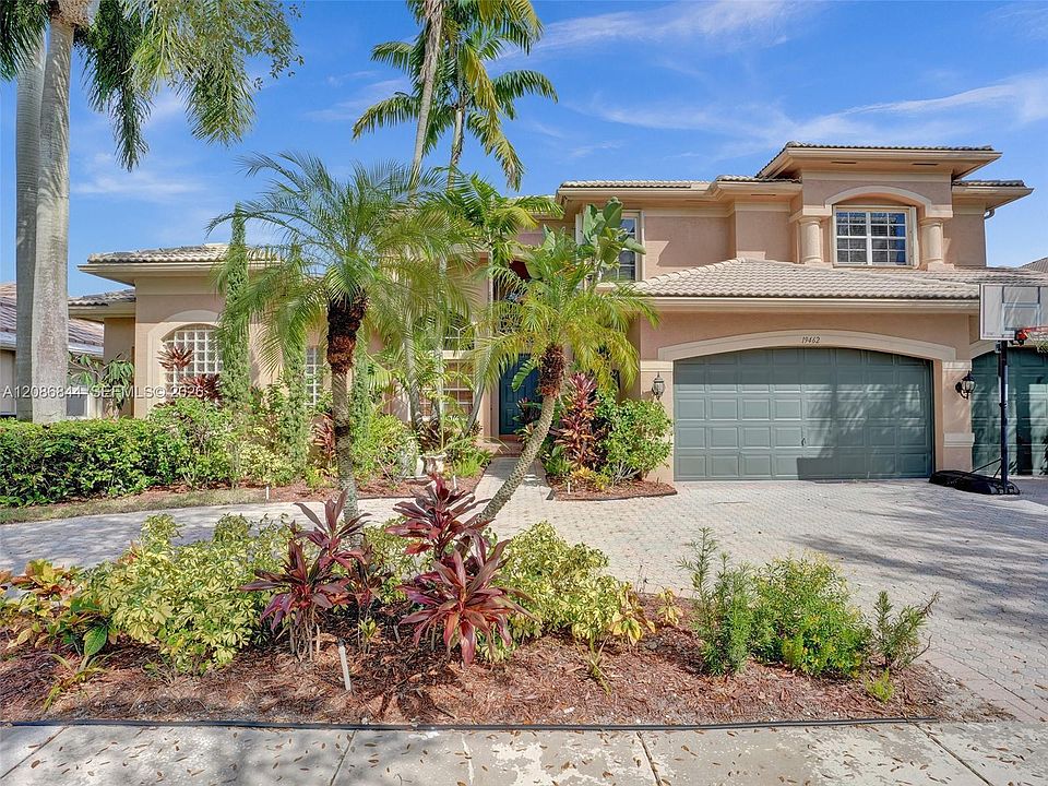 1st image of 19462 SATURNIA LAKES Drive
