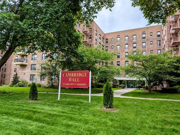 224-24 Union Turnpike #3D, Oakland Gardens, NY 11364