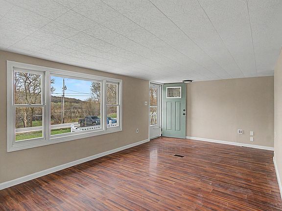 4th image of 800 Fisher Pond Road
