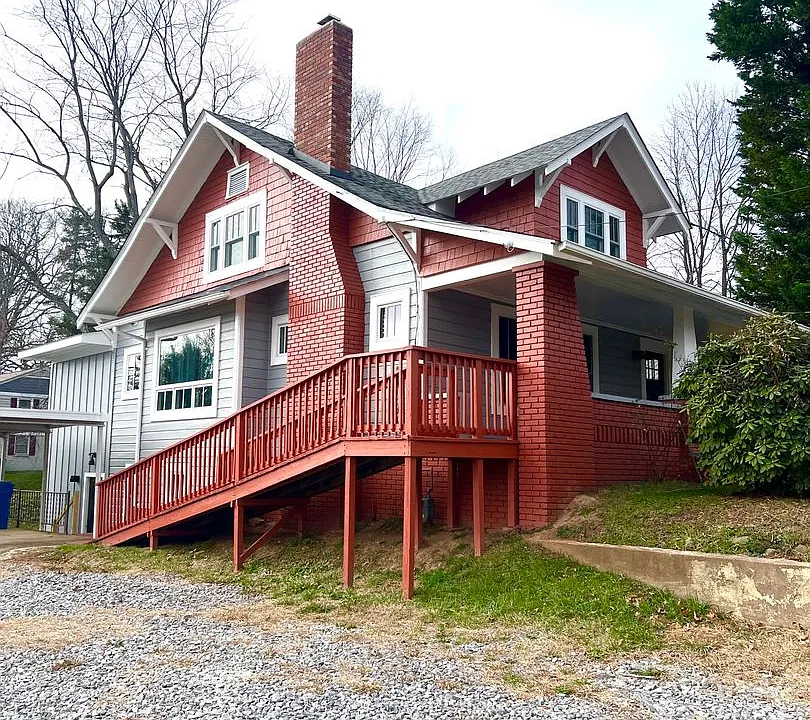 10 Phifer St