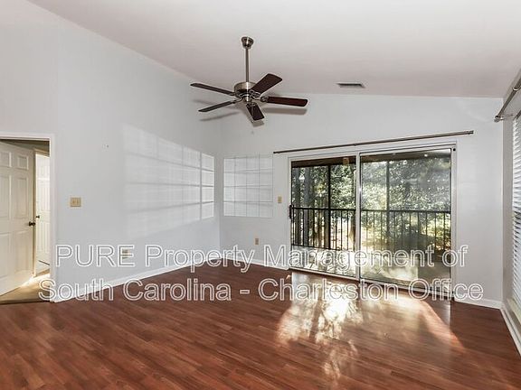 5th image of 208 Pipers Ln #208