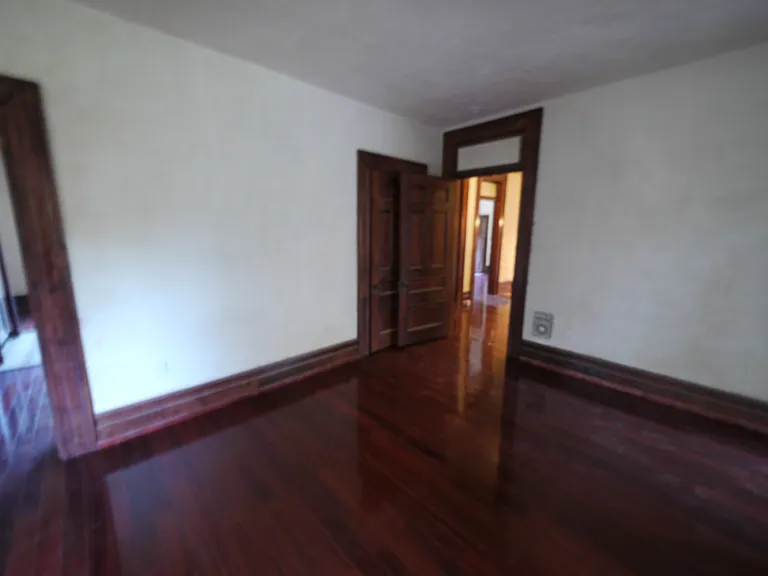 231 W Steuben St #2 — Photo 31