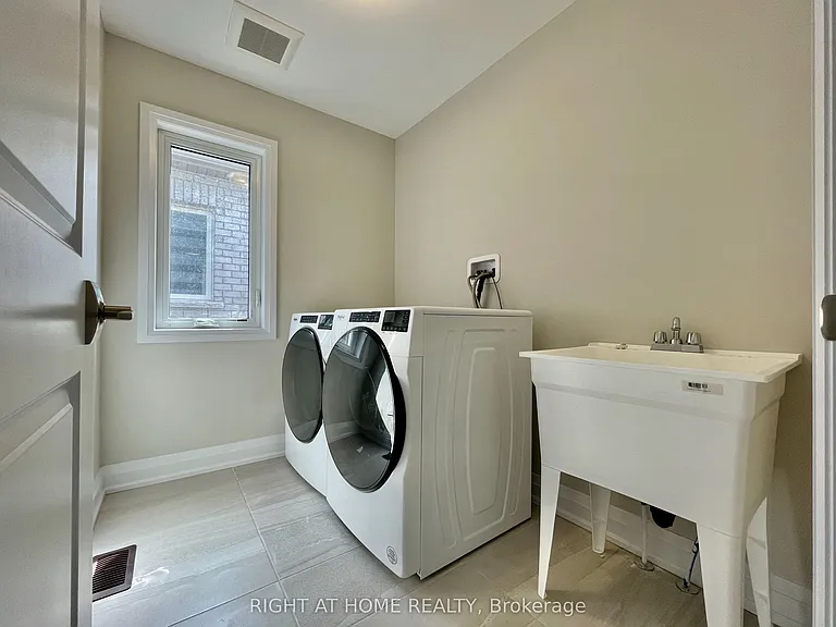 12 Sweet Cicely St — Photo 18