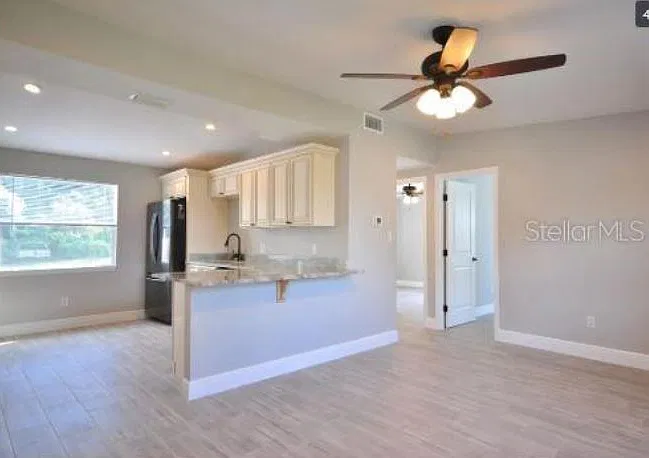 3 bed, 1150 sqft, $2,495 — Photo 4