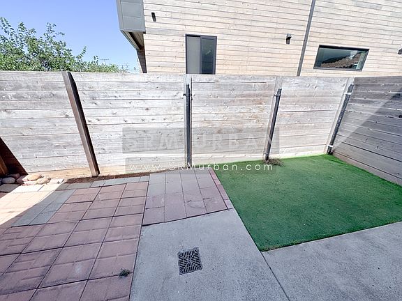 2nd image of 841 27th St