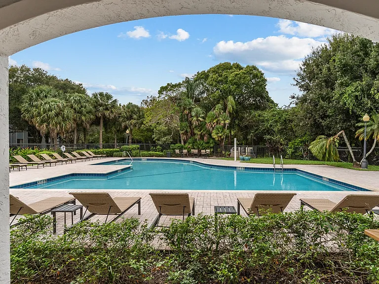 Cypress Shores — Photo 17