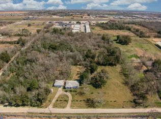 13521 Lew Briggs Rd, Houston, TX 77047