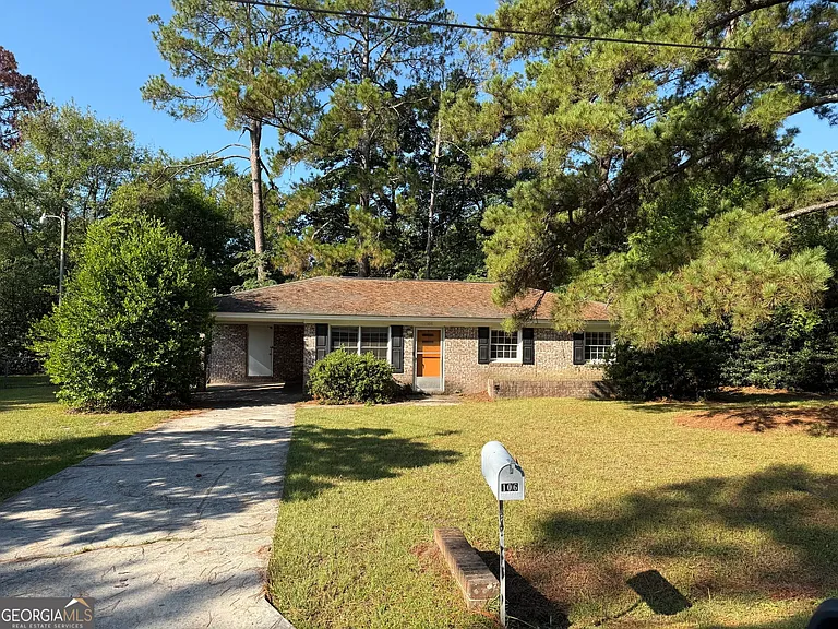 106 Gentilly Dr — Photo 1
