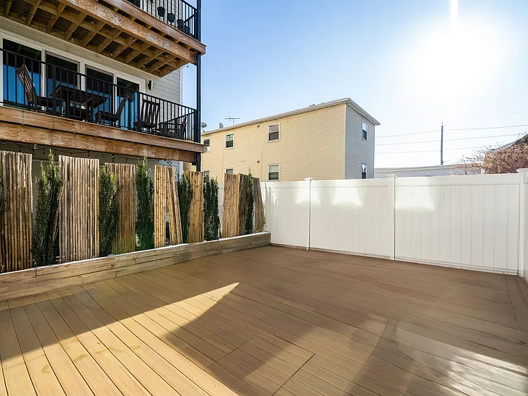 83 Waverly St #1 — Photo 19