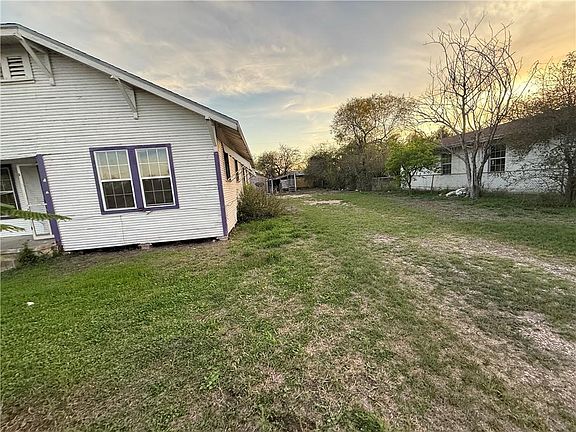 4th image of 519 W Mesquite Ave