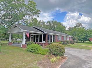 713 Harlin St, Elloree, SC 29047