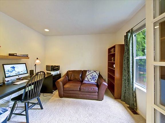 Office/music room