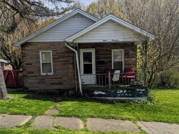 819 Pierce Ave, Sharpsville, PA 16150