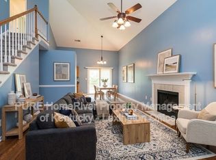 296 Forest Hill Dr, Lexington, KY 40509