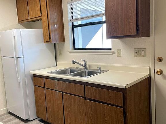 5th image of 331 S Jefferson St #3-5
