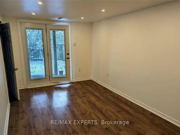 37 Trawley Cres #Basement, Ajax, ON L1S 5X9