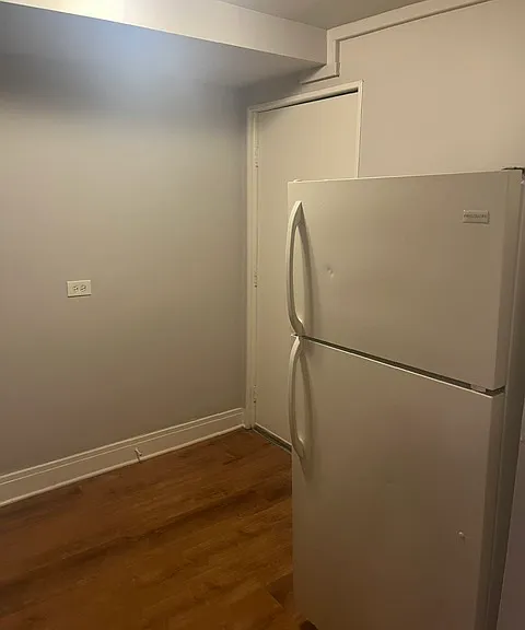5732 N Winthrop Ave #14 — Photo 4