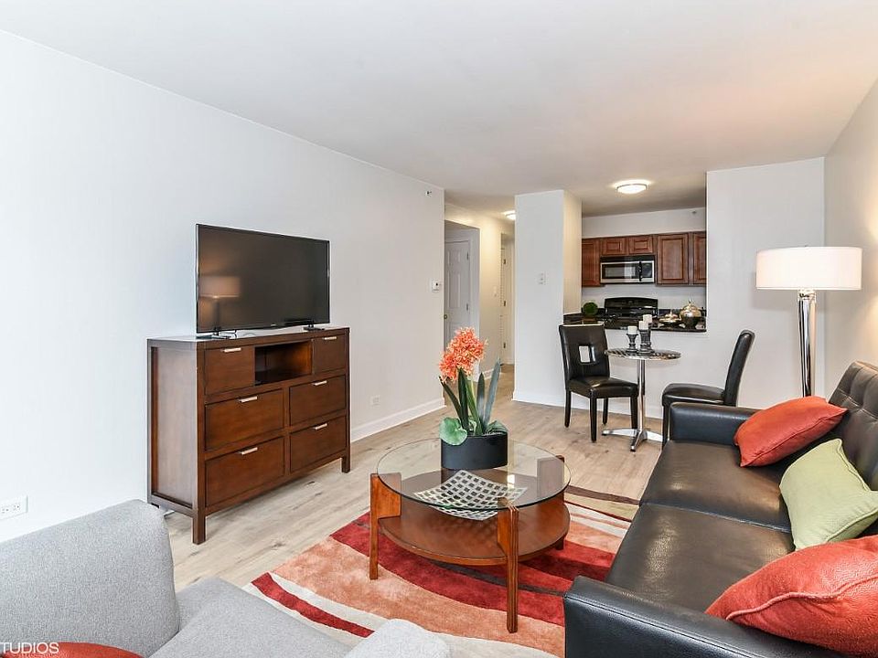 2nd image of 15928 Leclaire Ave #38