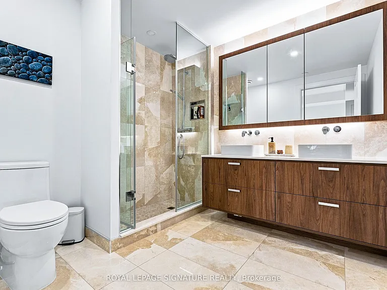 10 Inn On The Park Dr #2709 — Photo 40