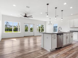 915 Plantation Dr, Panama City, FL 32404
