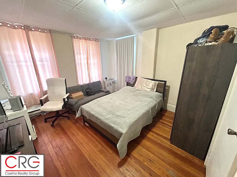 31 Elmwood St #2 — Photo 1